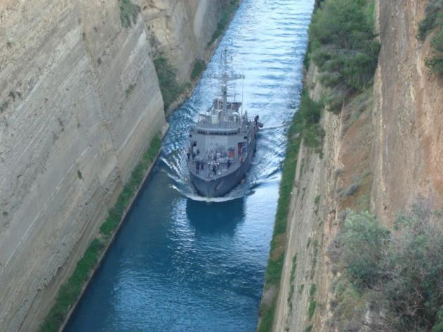 Πυρκαγιά σε ναρκοθηρευτικό του Πολεμικού Ναυτικού στον Σαρωνικό!